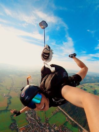 Káťa nám poslala tuhle šíleně cool fotku 😎 • • • @katahladikova ,díky že jste s námi i tam, kam se většina z nás nikdy...