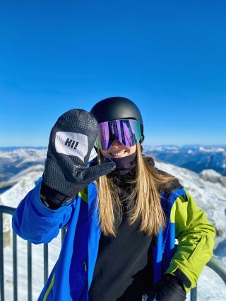 Hi! Uz jste připravení na zimní sezonu? 😎 ⛷️ STAY TUNED👀🔥 • • • @monikahofmanova děkujeme za fotku 😉