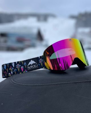 Sladký design bez cukru, to jsou VISTA - ICE SKULL @kralsvelkymka děkujeme za fotku 📸